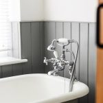 Se hai voglia di rendere più particolare il bagno di casa tua, dai uno sguardo a questi accessori (e non solo!) in grado di dare una svolta!