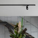 BLOG_Hai deciso di utilizzare un’illuminazione a binario per la tua casa ma non sai come configurarla? Ecco alcuni suggerimenti utili!1